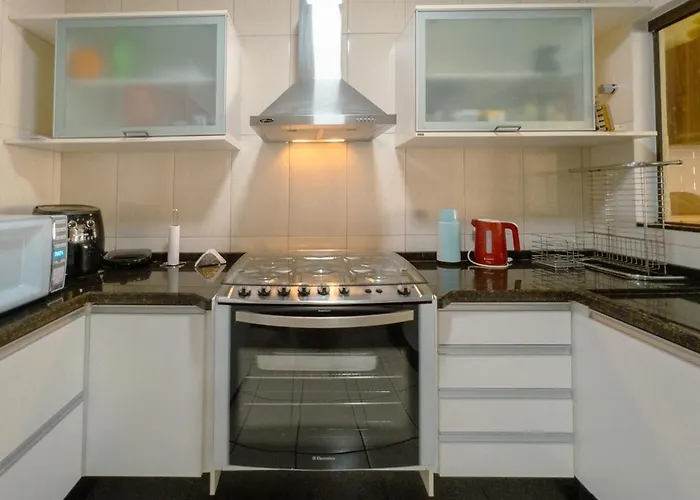 Casa Conforto e Lazer - OP165A