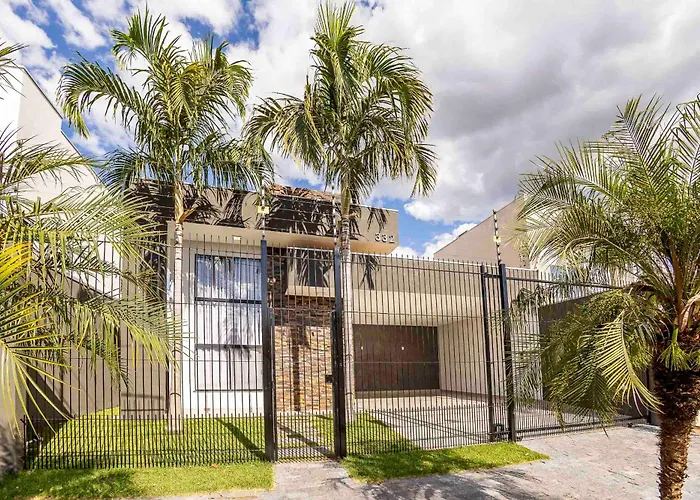 Casa Munique Maringa Com Piscina Ar Condicionado e Churrasqueira